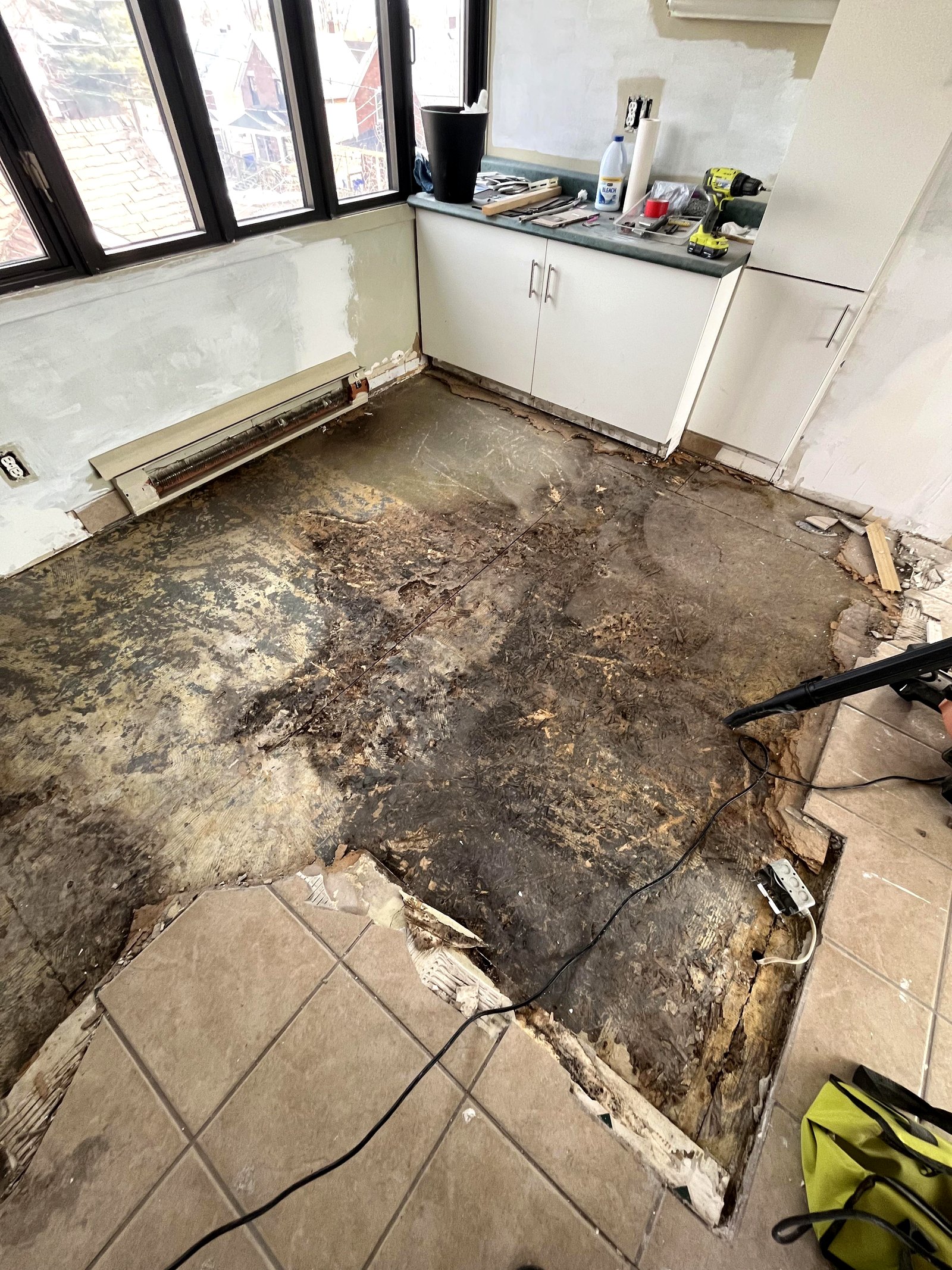 Water-Damage Reconstruction in Suwanee, GA — photo 3