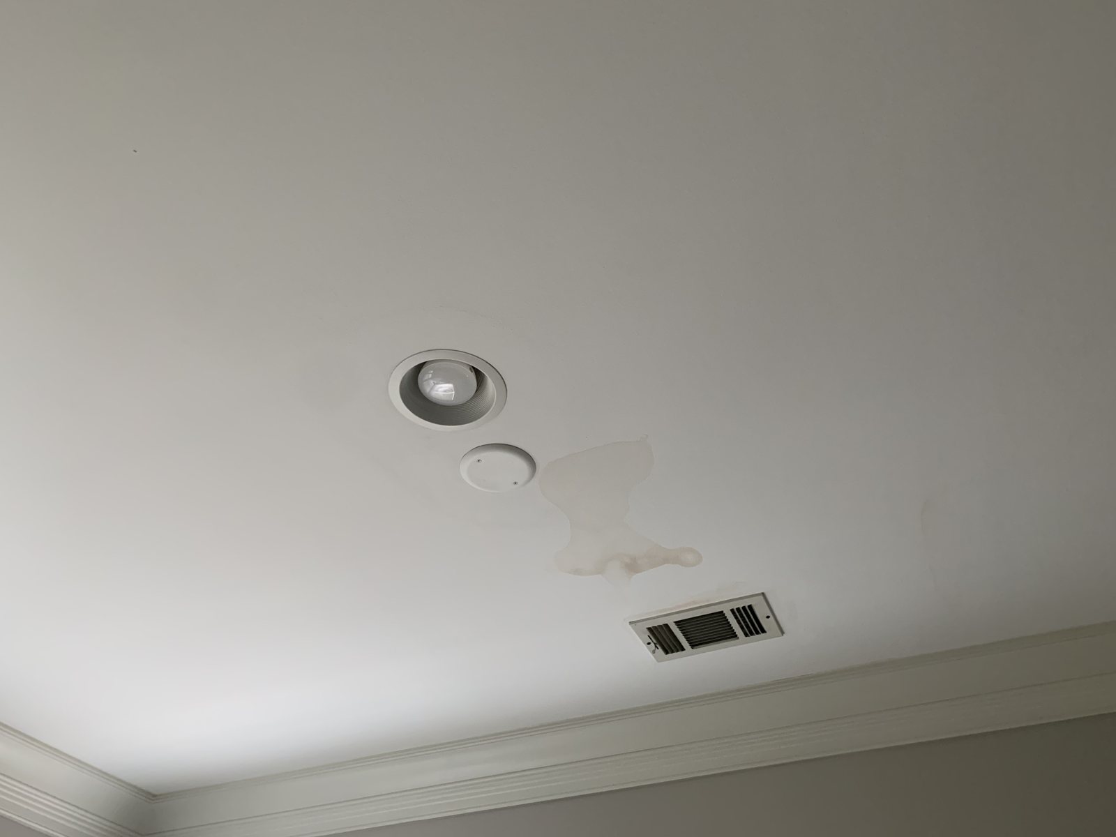 Water-Damage Reconstruction in Suwanee, GA — photo 2